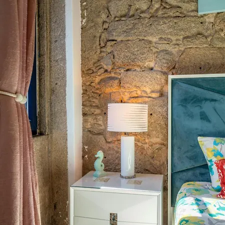 Cozy 2 Ac Near Metro Apartment Porto
